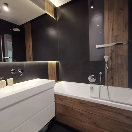 Apartament Altoria Ii Z Ogrodkiem