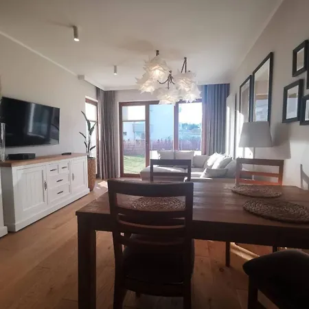Apartament Altoria Ii Z Ogrodkiem * Gdynia