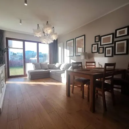 Apartament Altoria Ii Z Ogrodkiem 公寓